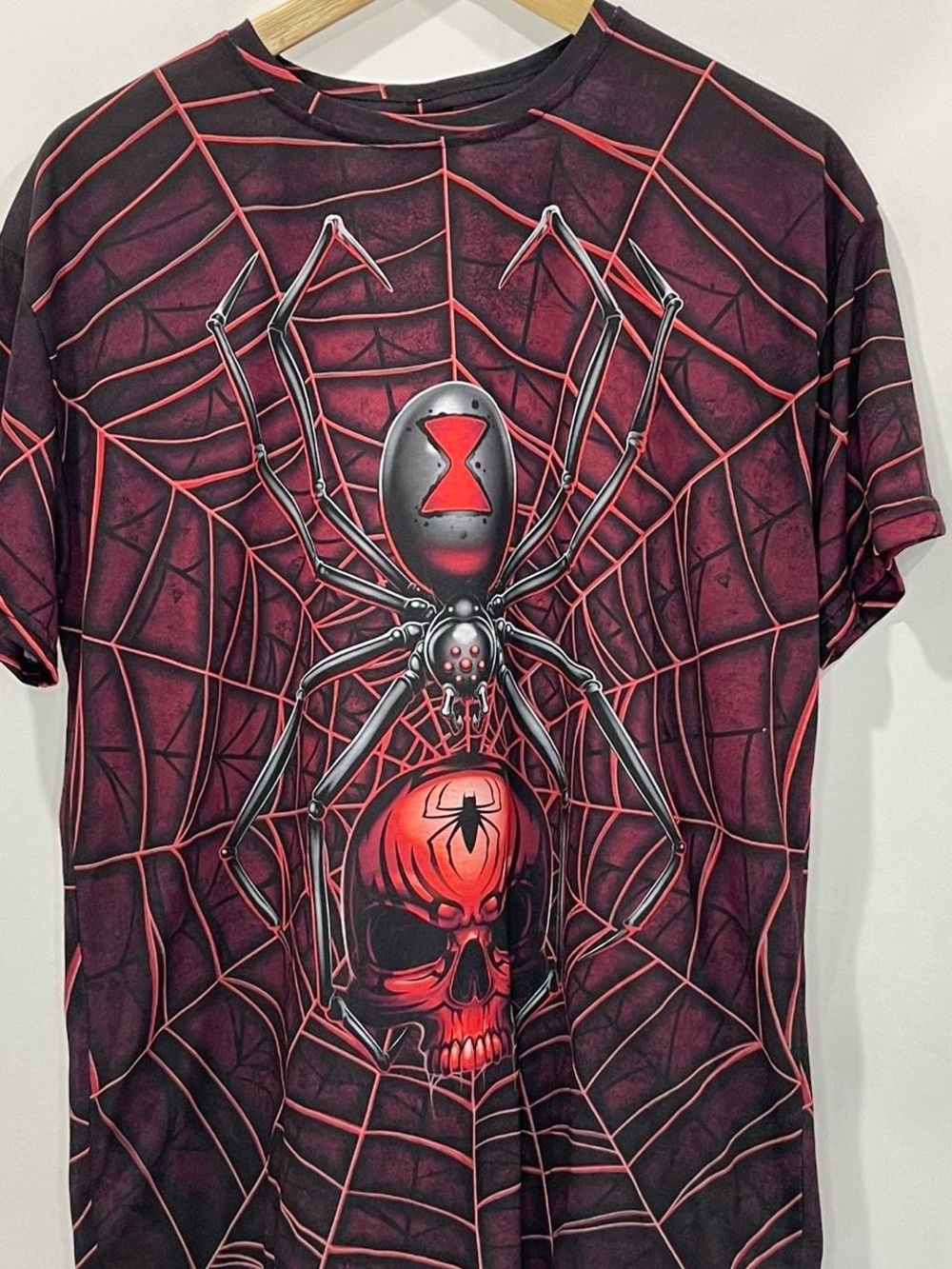 Graphic Spider Skull Tee
